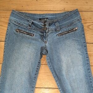 Seduction Blue Jeans with Zipper Pockets